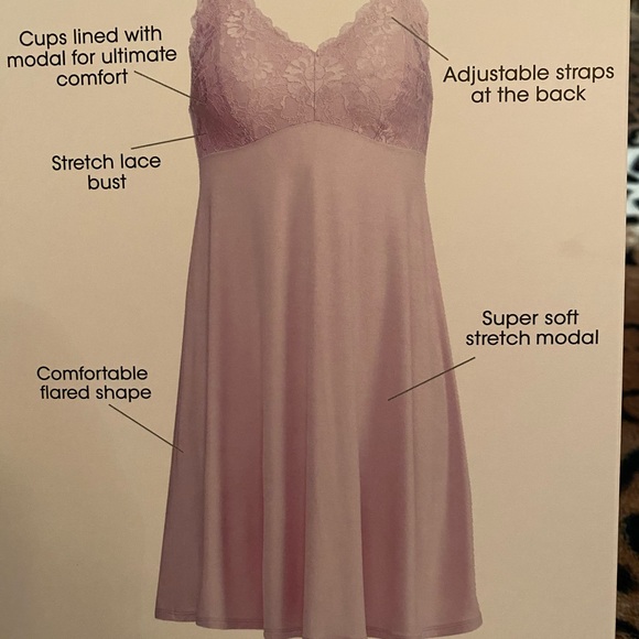 Felina lingerie nightgown in black - Picture 4 of 6